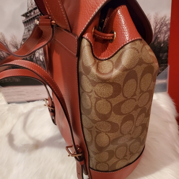 Coach Peanuts Dempsey Drawstring Backpack Bag (Redwood) - Picture 6 of 16